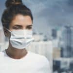 woman-wearing-mask-pollution-city