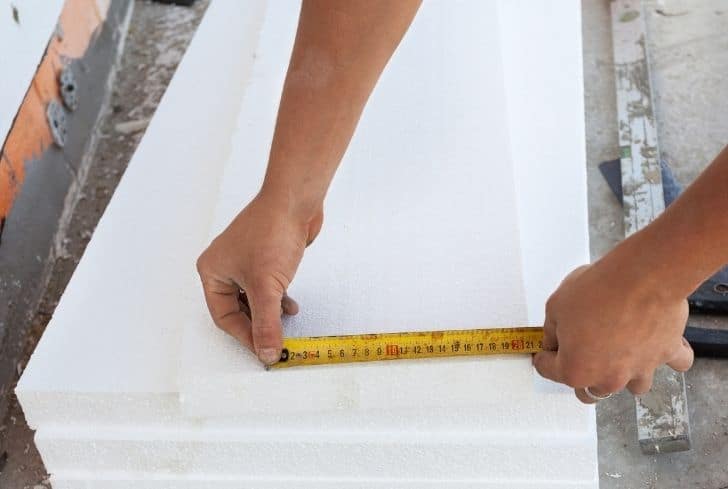 measuring-styrofoam-board